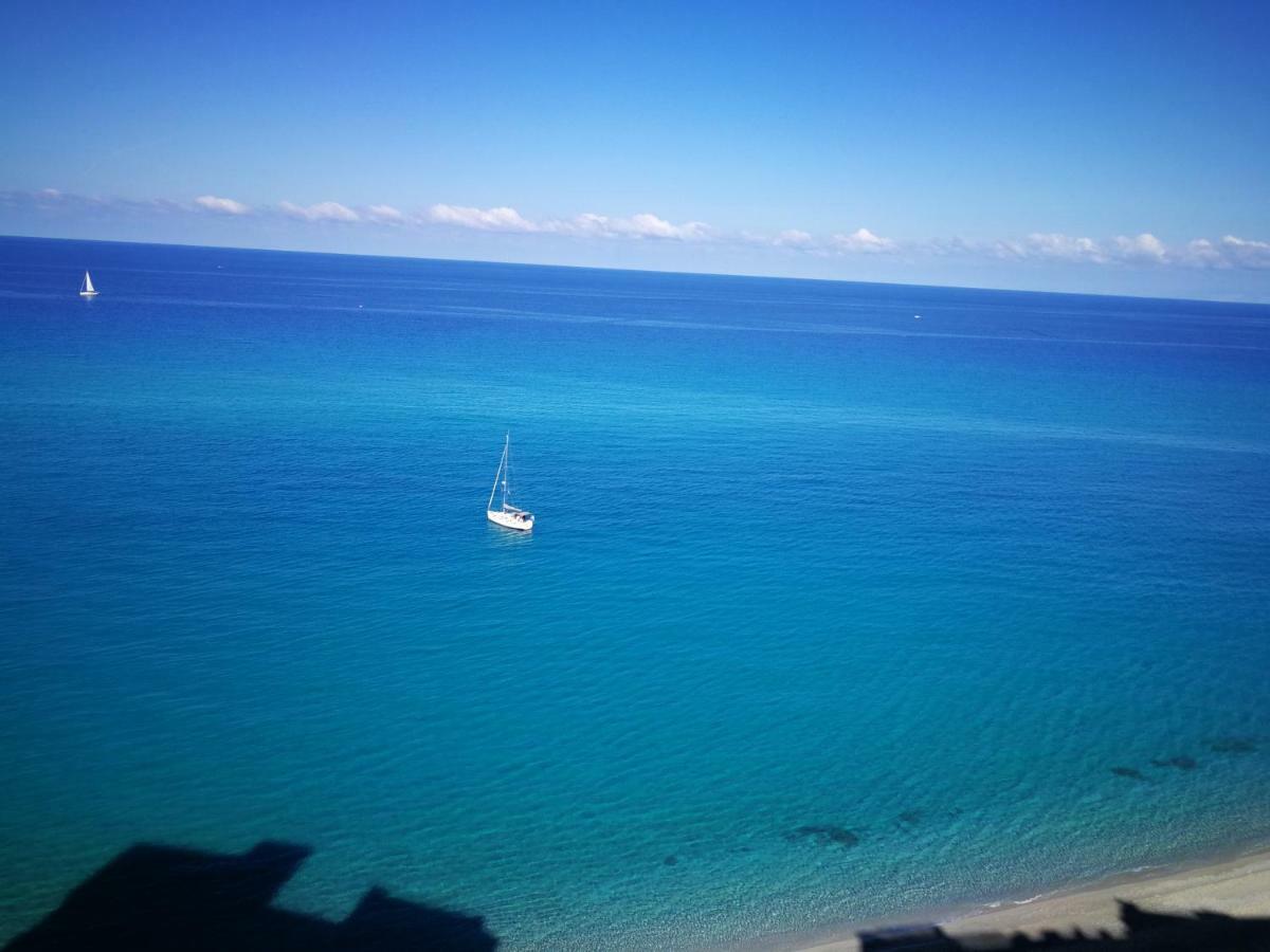 Isola Bella Sea-View Apartment Tropea Εξωτερικό φωτογραφία