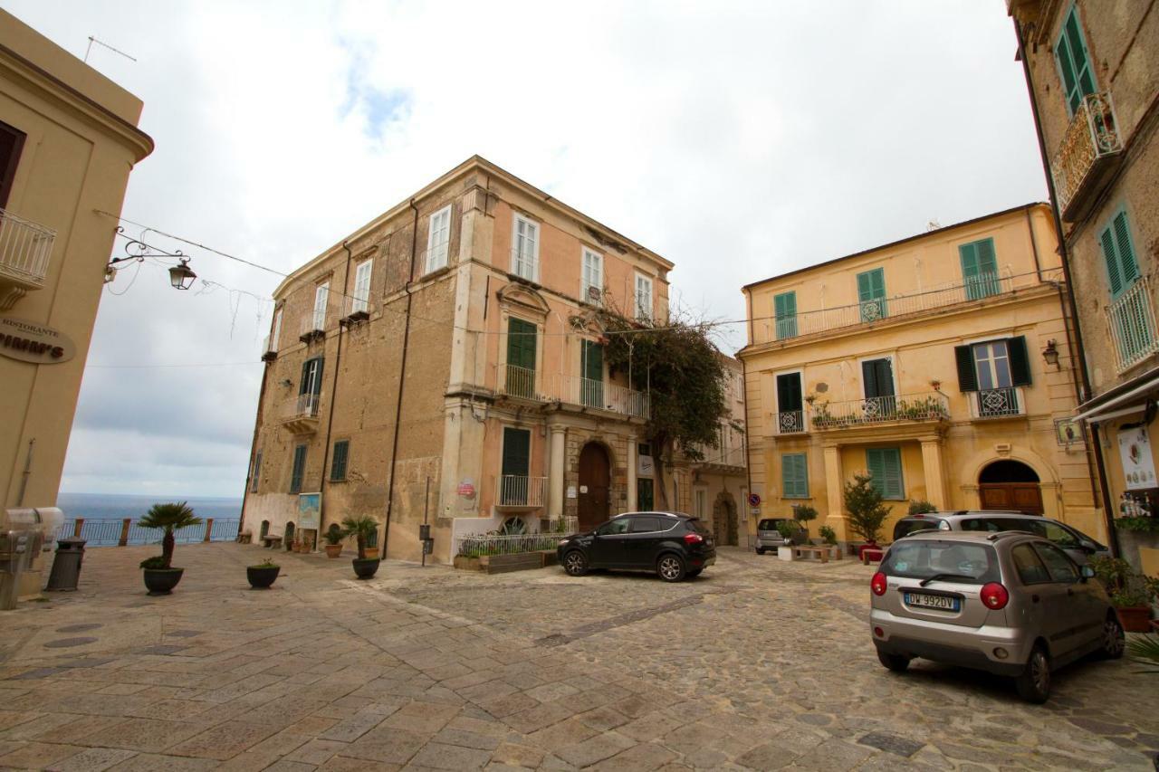Isola Bella Sea-View Apartment Tropea Εξωτερικό φωτογραφία