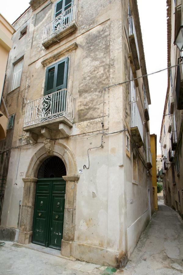 Isola Bella Sea-View Apartment Tropea Εξωτερικό φωτογραφία